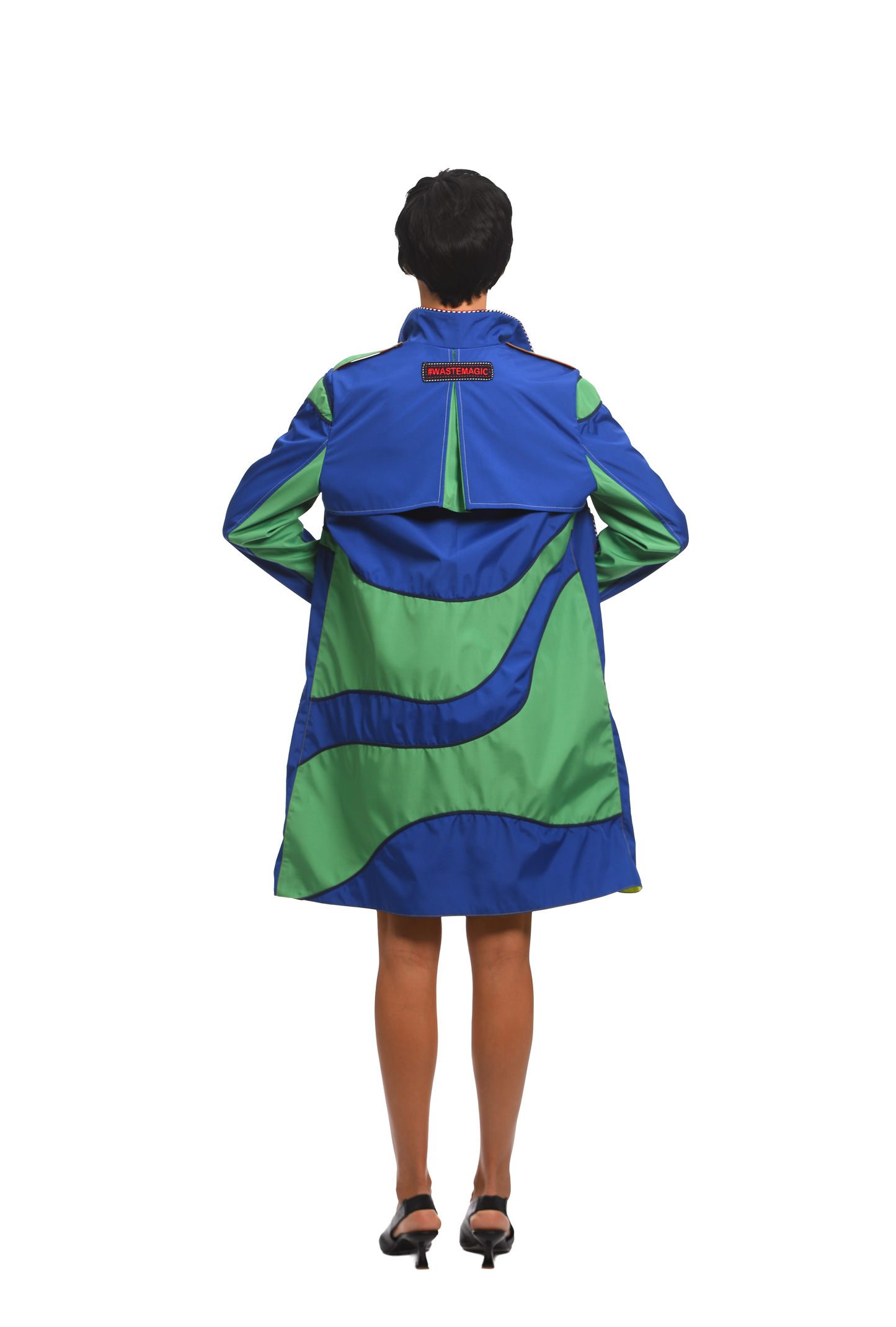 OCEAN BLUE RAINCOAT WITH WAVES