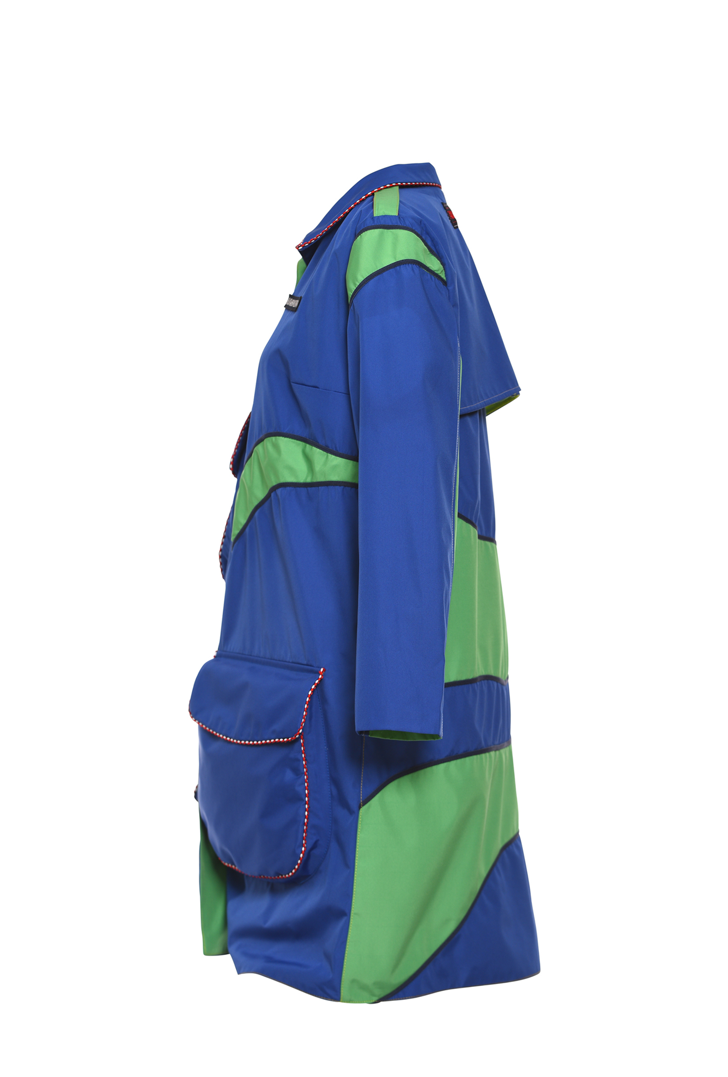OCEAN BLUE RAINCOAT WITH WAVES